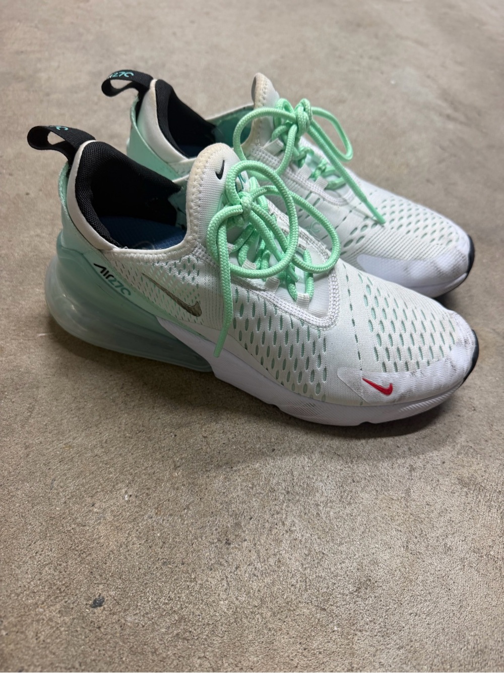 Nike Air Max 270 DQ7652-100 White Mint Foam Low Top Mesh Lace-Up 8.5
